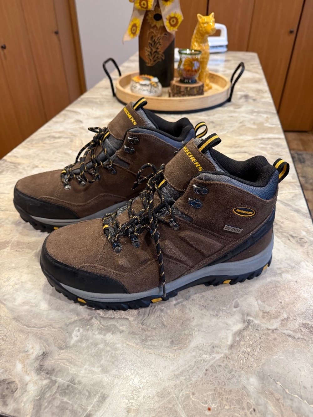 Skechers Men’s Relment-Pelma Air-Cooled memory foam waterproof boots